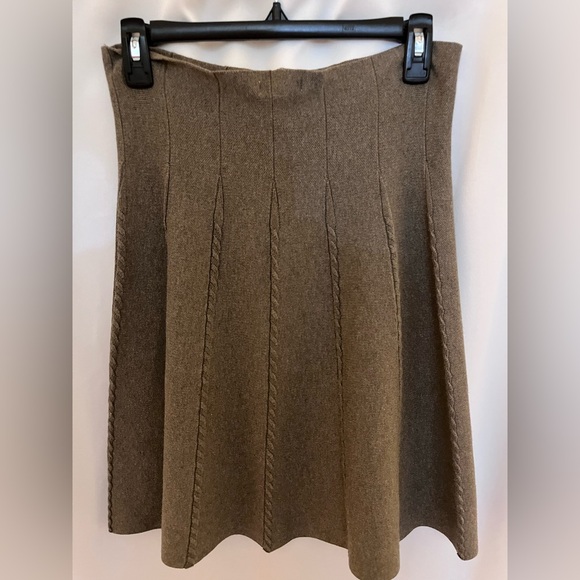 Max Studio Skirt - Picture 5 of 8